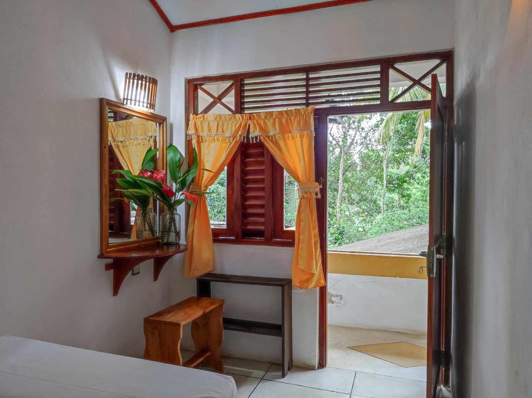 Pahalagawattha Homestay Unawatuna Dış mekan fotoğraf